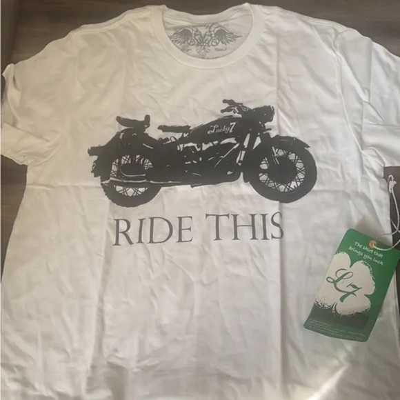 T shirt lucky 7 new - Picture 1 of 1